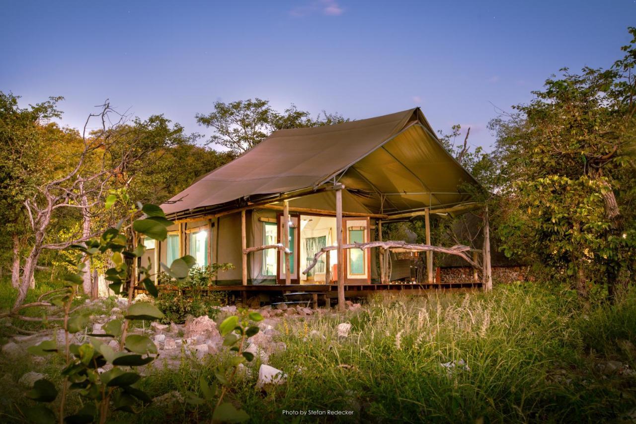 Ongava Tented Camp Okaukuejo Exteriér fotografie